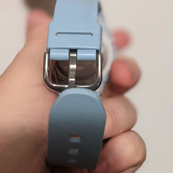 Casio Baby G BLX-560 in Baby Blue - Picture 3 of 5